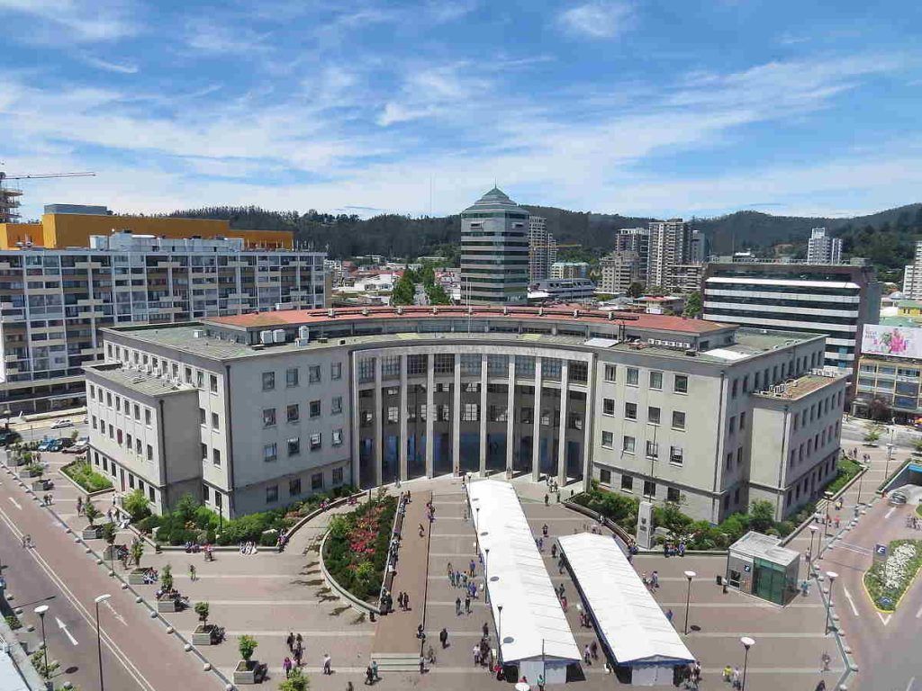 plaza tribunales