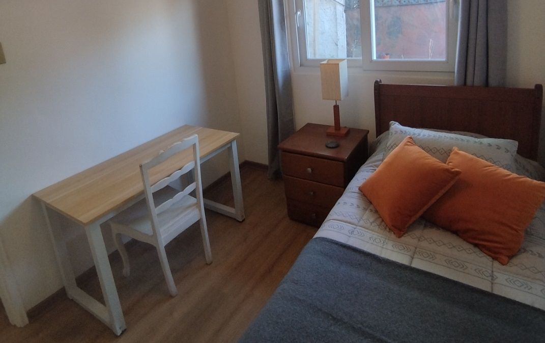 pieza en arriendo con baño privado en las condes santiago