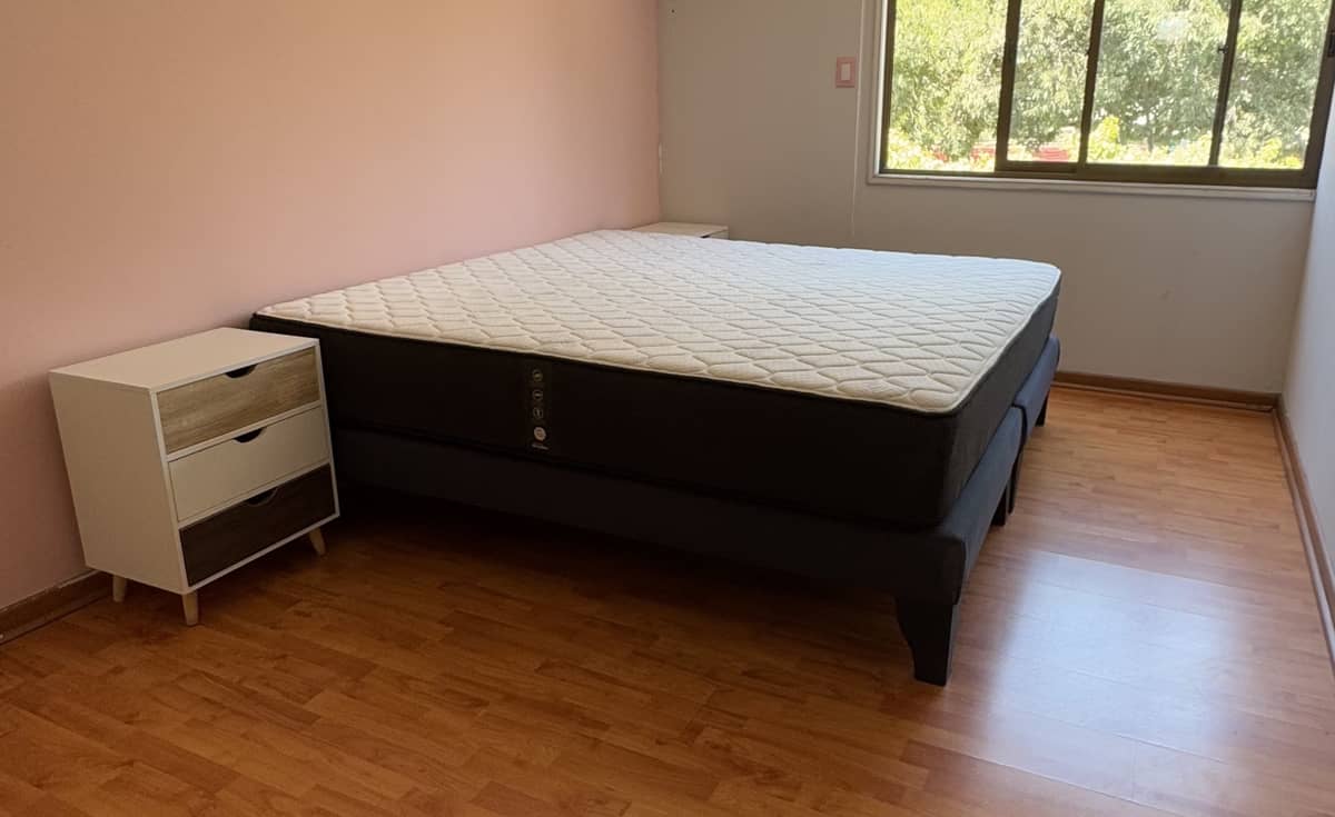 pieza en arriendo en san joaquin, santiago