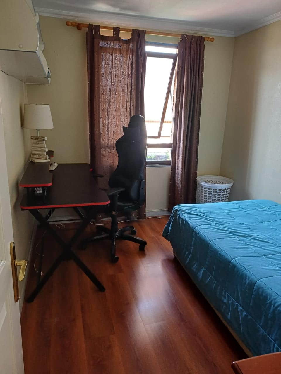 pieza en arriendo con baño privado en las condes santiago