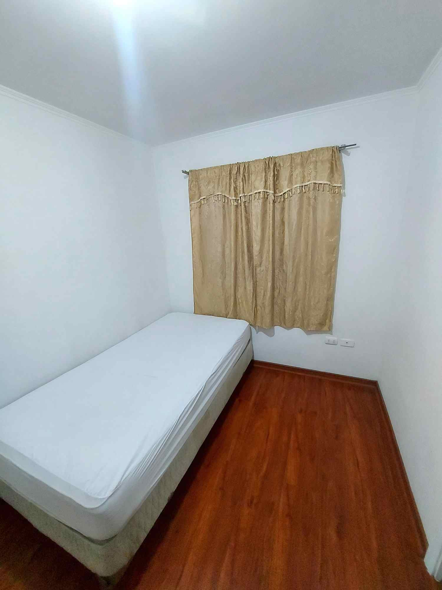 pieza en arriendo con baño privado en  santiago macul