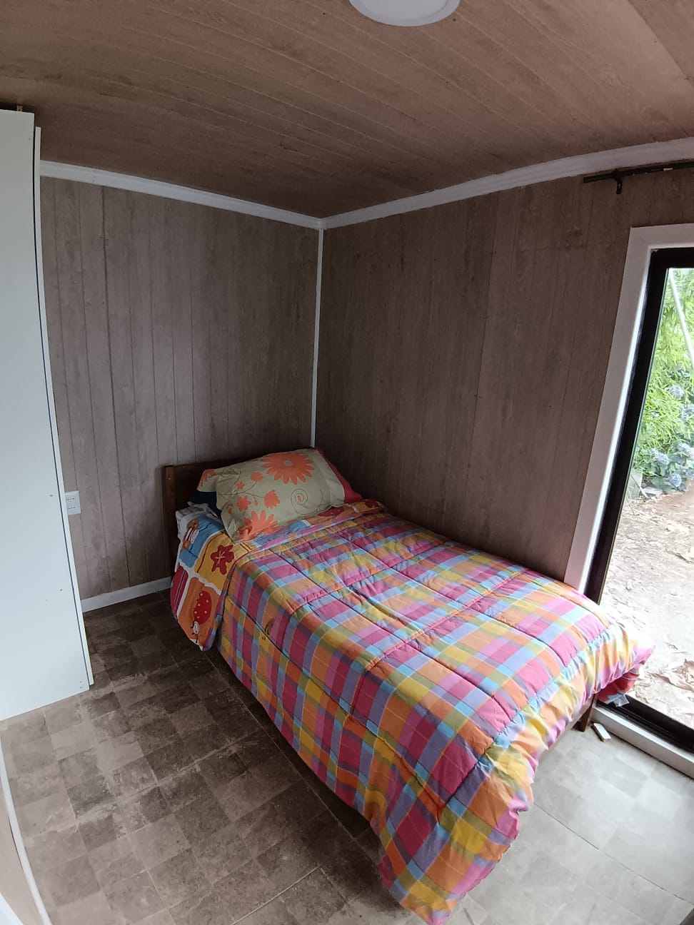pieza en arriendo con baño privado y acceso independiente en concepcion