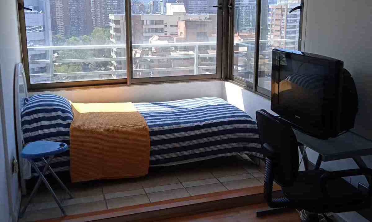 pieza en arriendo con baño privado en las condes santiago
