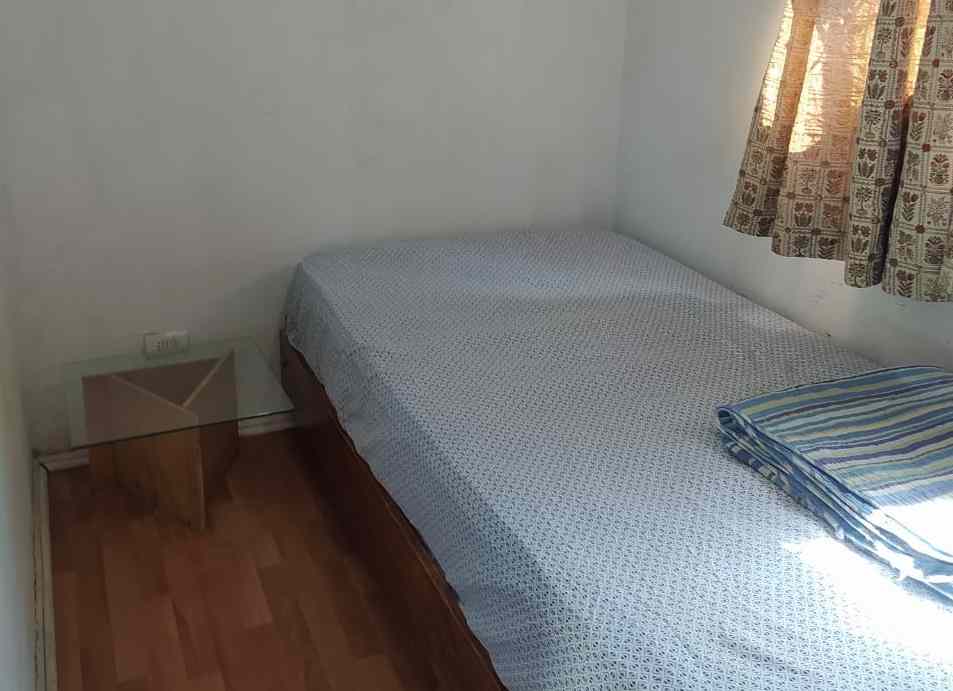 pieza en arriendo con baño privado y acceso independiente en la florida santiago