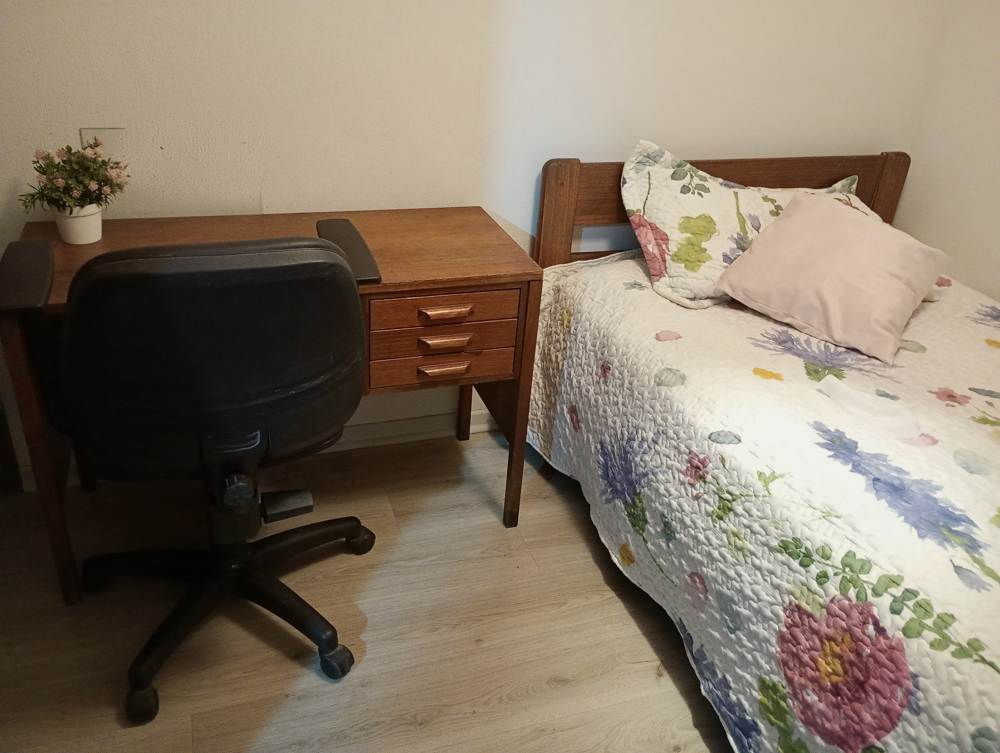 pieza en arriendo en la florida santiago