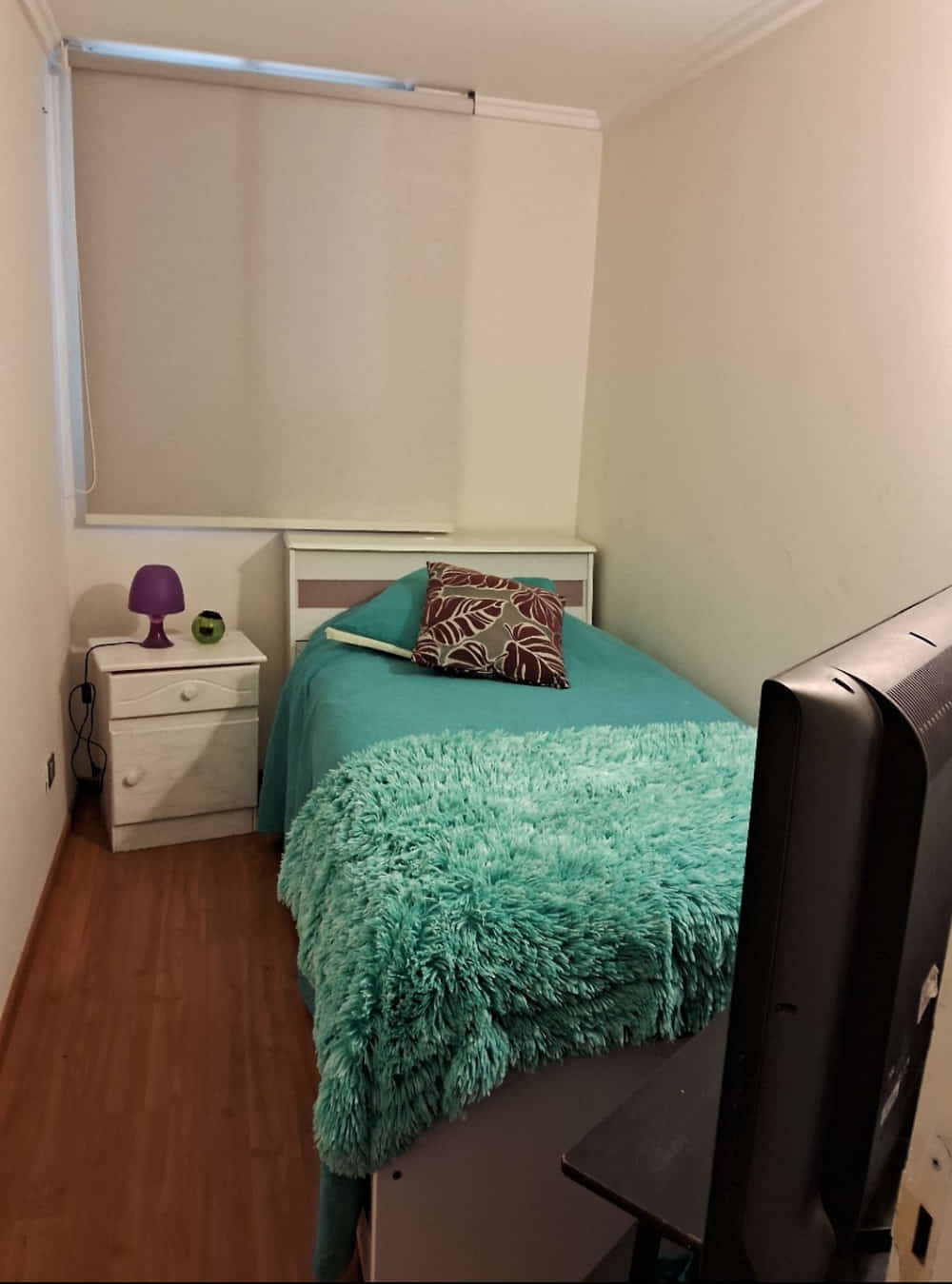 se arrienda pieza con baño privado en las condes santiago