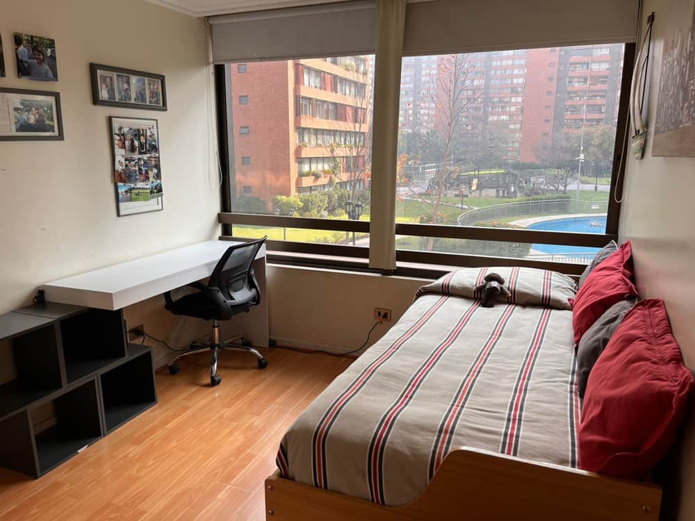 pieza en arriendo con baño privado en vitacura, santiago