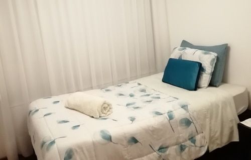 pieza en arriendo con baño privado y acceso independiente en providencia santiago